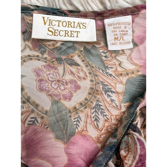 Victoria’s Secret Gold Label Sheer Floral Blouse Pearl Button VNeck Romantic M/L - Picture 10 of 15